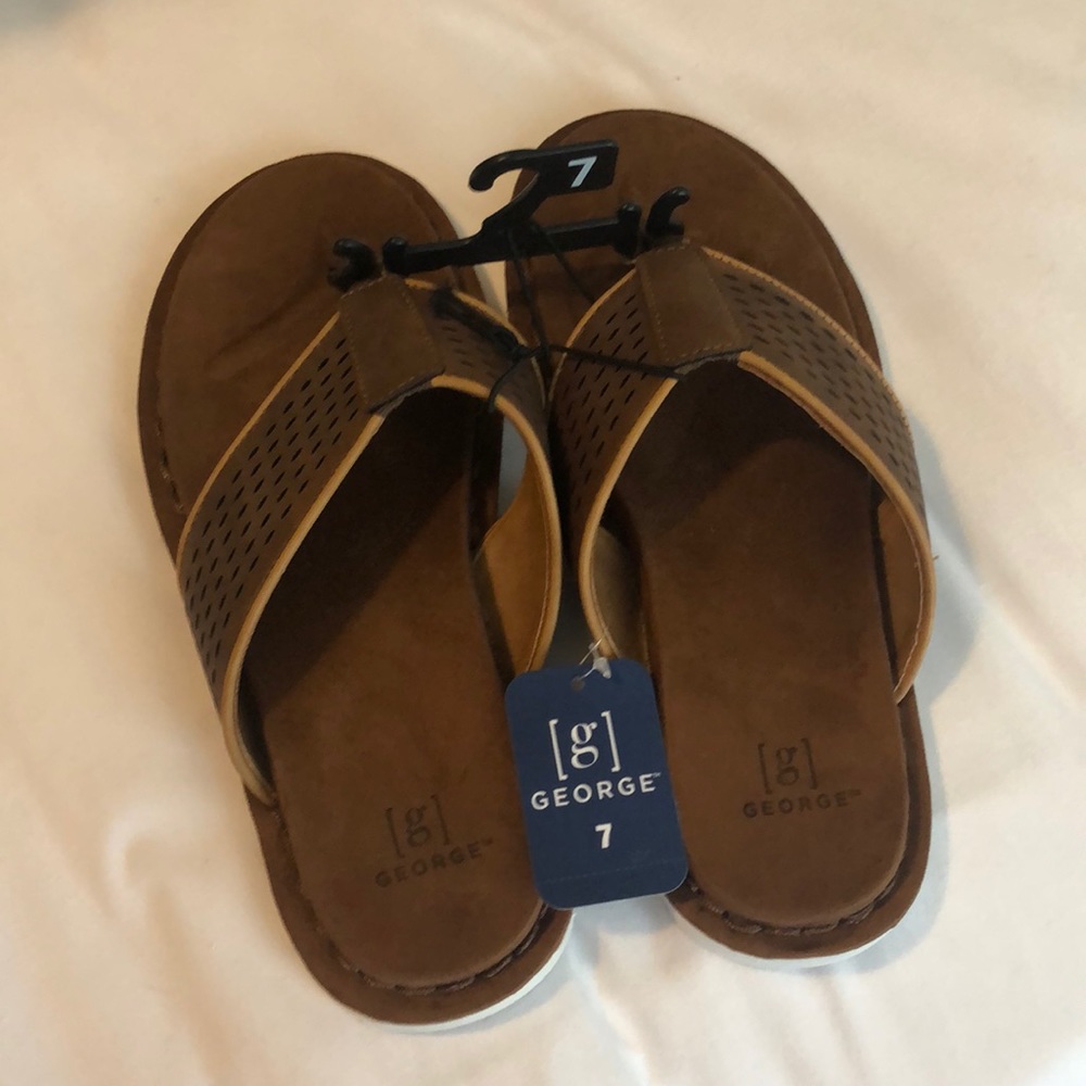 Men’s Size 7 George thong sandals brown